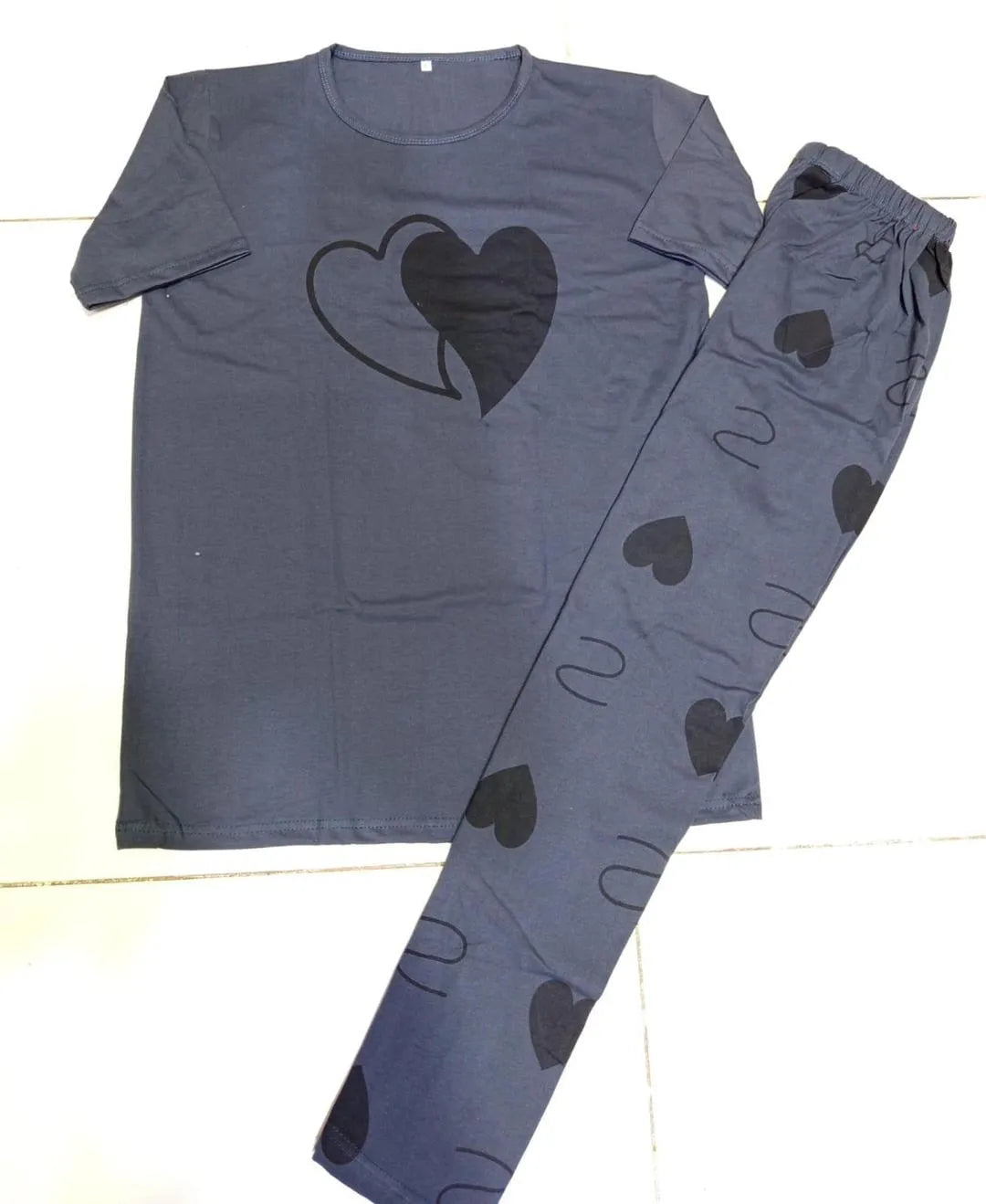 Women Printed Cotton Night Suit Grey Heart Pattern 2 Pcs