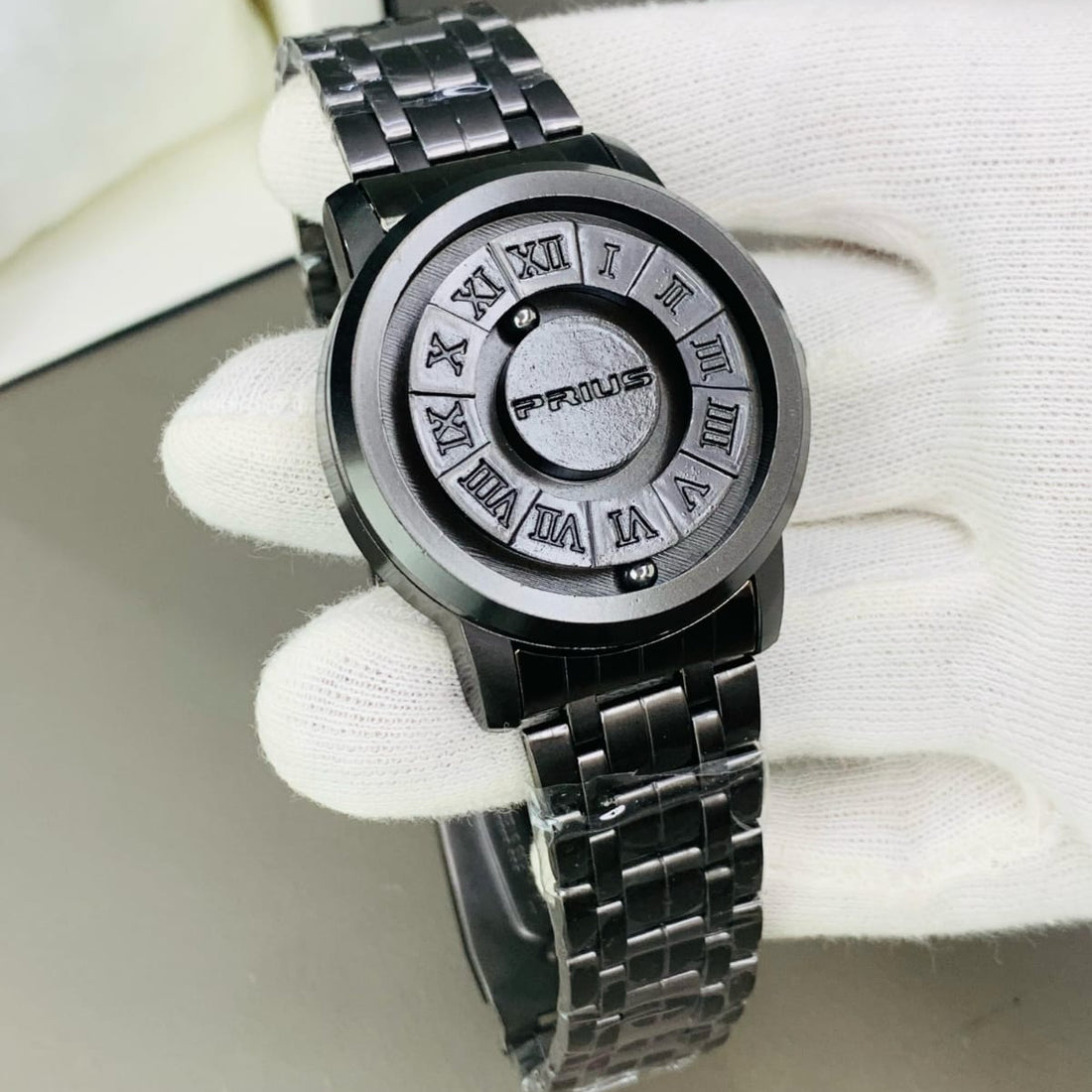 Magnetic Ball Watch - Black